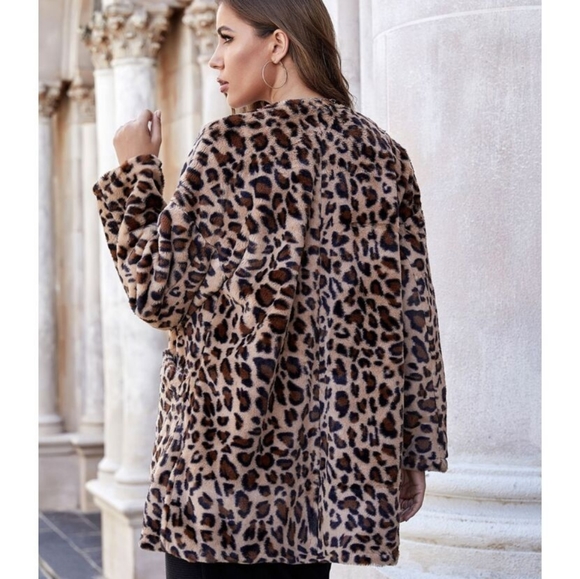 Fuzzy Leopard Print Coat - Picture 3 of 4